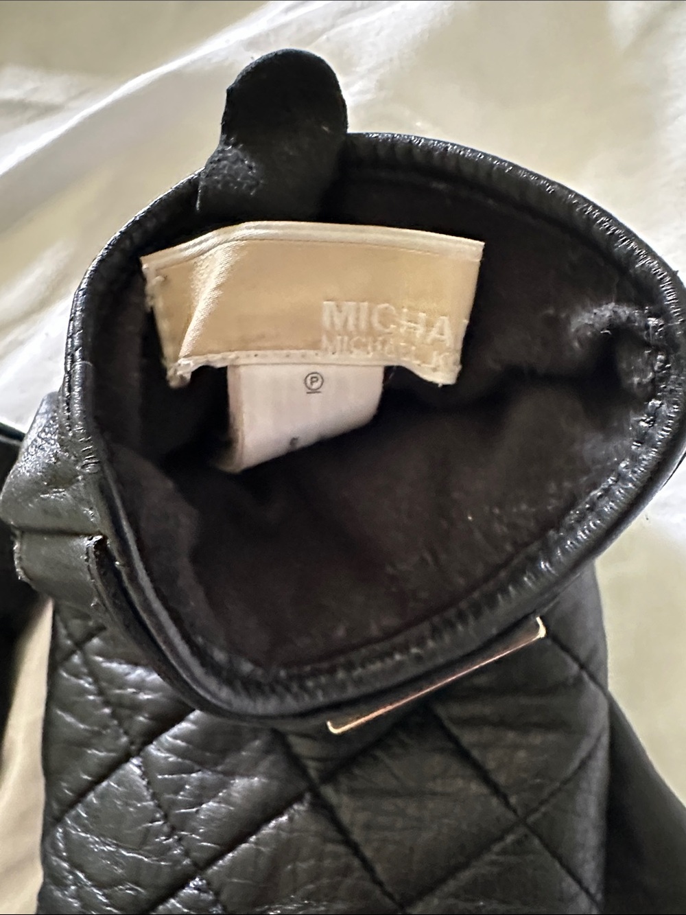 Michael Kors Black Quilted Leather Gloves with Gold Hardware - Picture 4 of 8